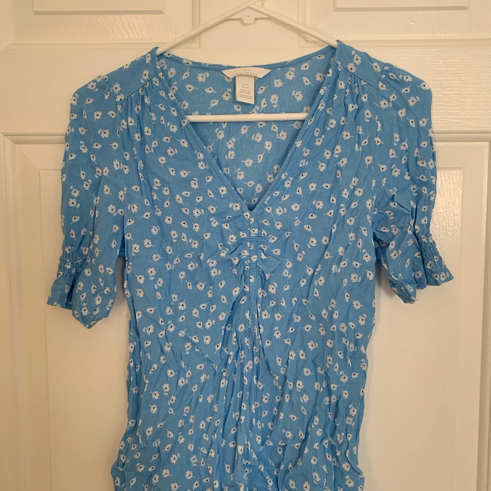 H&M maternity blouse